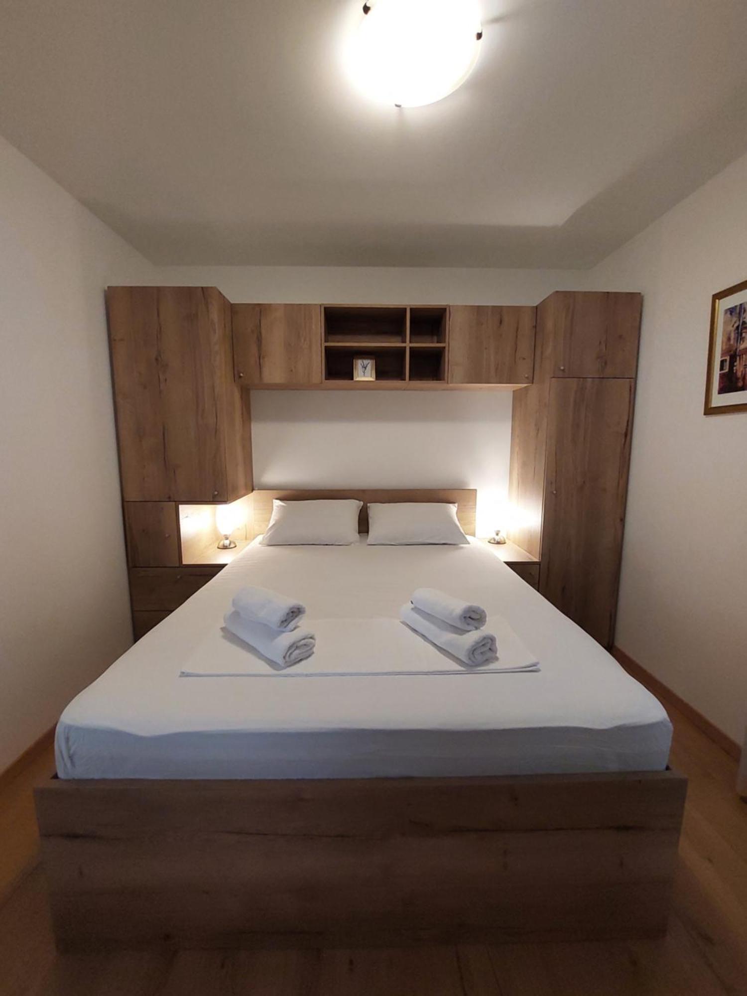 Apartments Spilan مْليني المظهر الخارجي الصورة